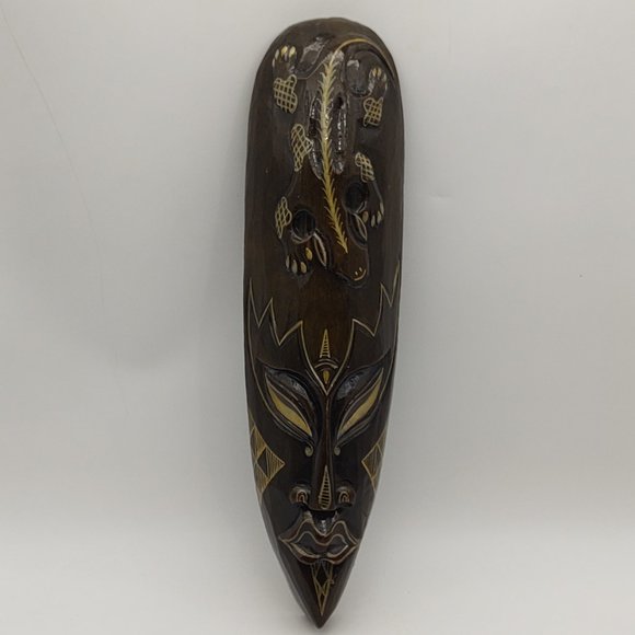 Wood Indonesian Tribal Wall Mask With Lizard - Picture 4 of 11